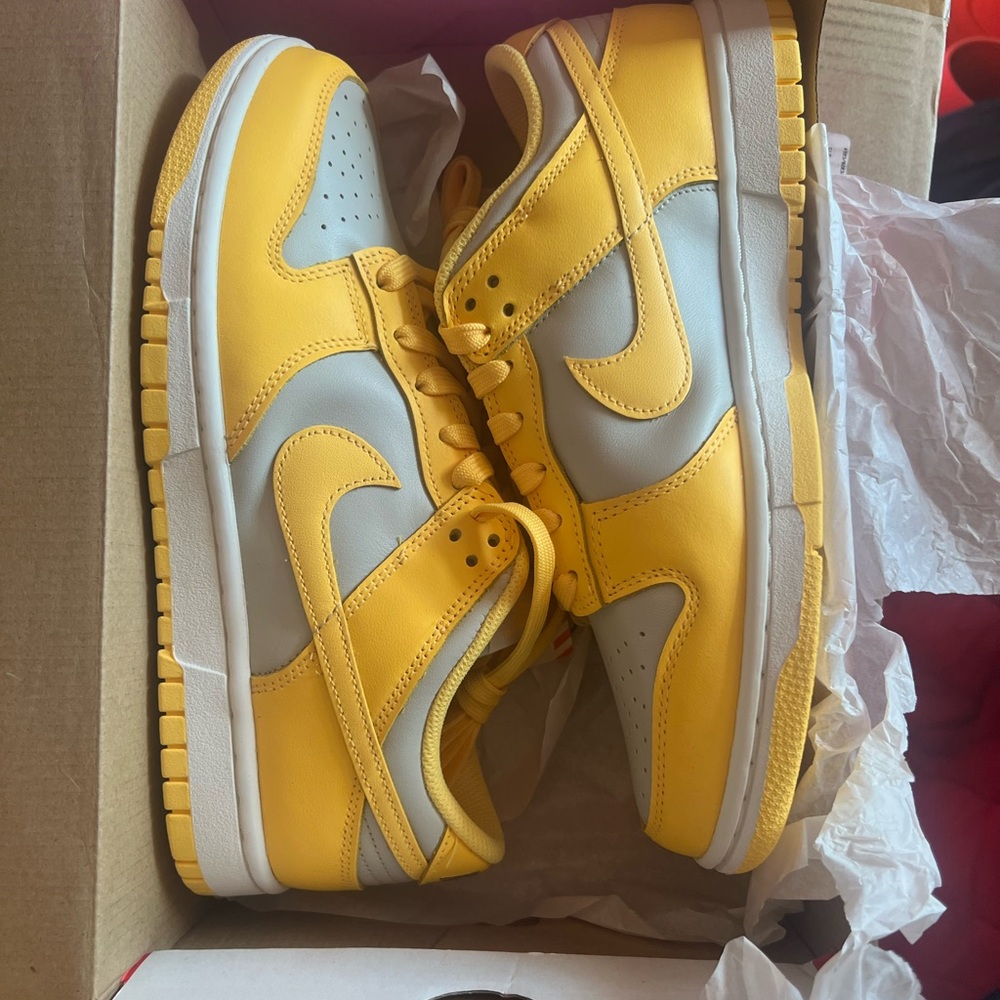 Women dunks